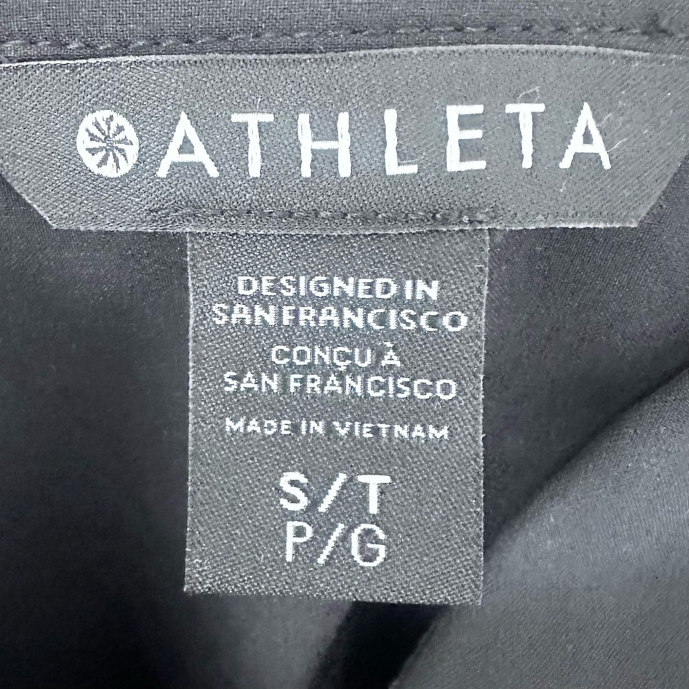 Athleta Urbanite Top Black Small Tall Featherweight Stretch Button Down Shirt - Picture 6 of 6